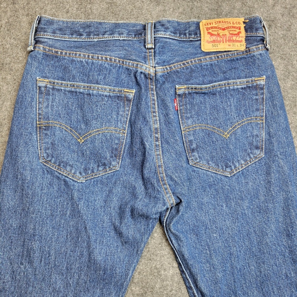 Levis 501 Jeans Mens 31x34 Blue Denim Red Tab Americana Straight Leg Button Fly - Picture 6 of 14